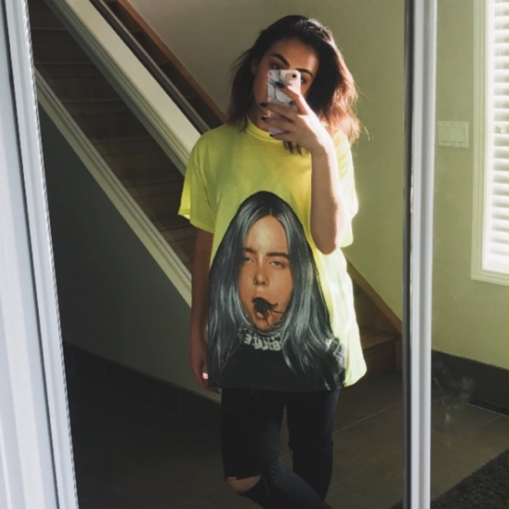 OFFICIAL BLOHSH 🌸 Billie Eilish Merch T Shirt (2018 release)